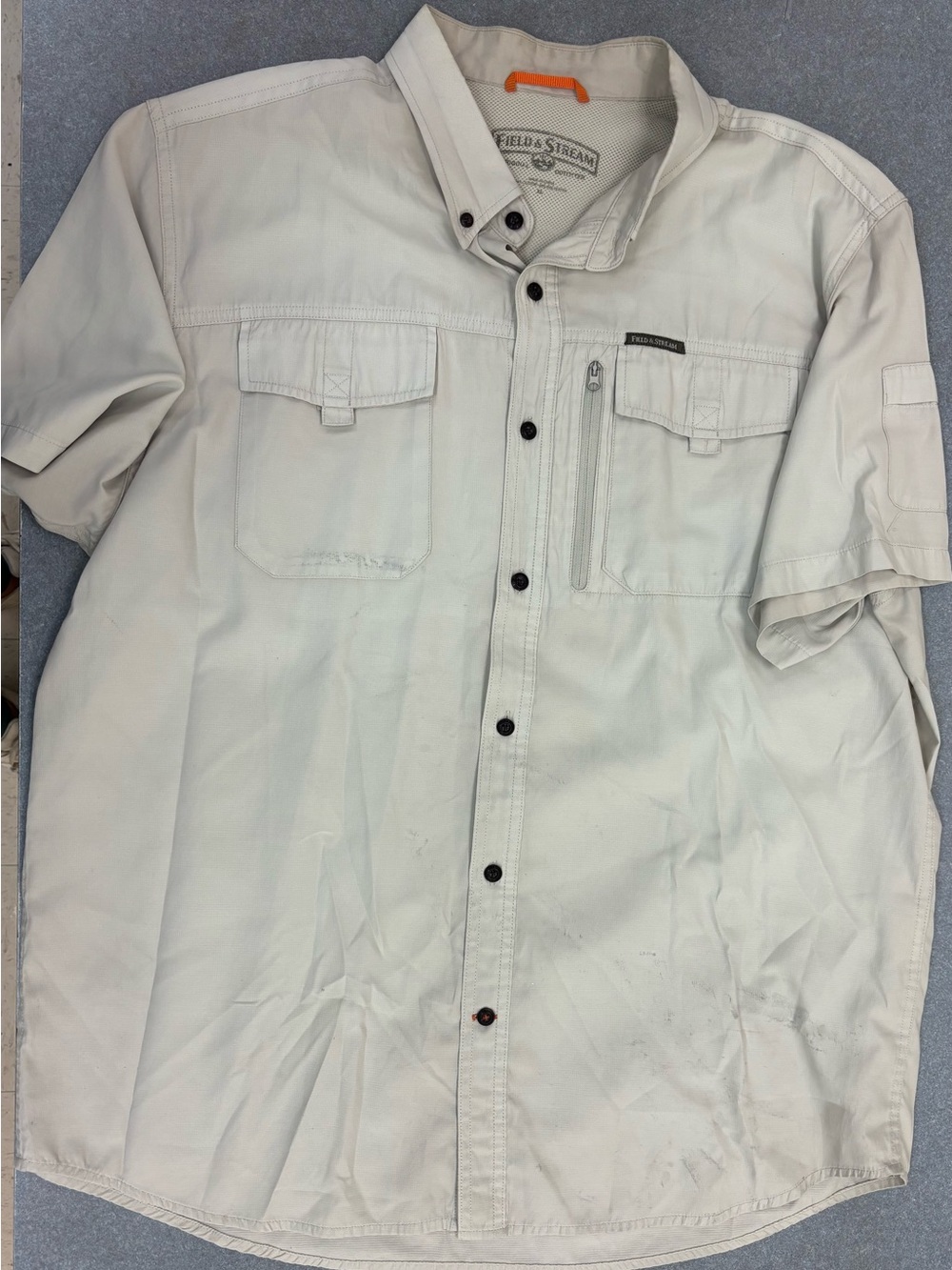 Field & Stream Short Sleeve Fishing/Utility Shirt in Light Beige